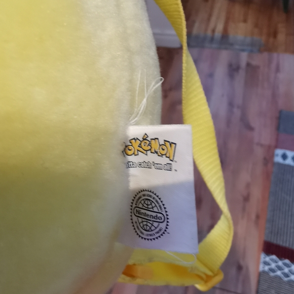 13" Pikachu plush talking backpack (Vintage) - Picture 8 of 8